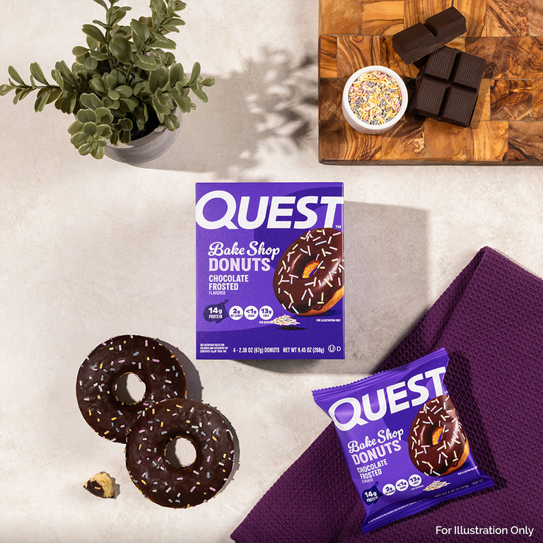 Quest Nutrition, Bake Shop Пончики, в шоколадной глазури, 4 пончика по 67 г (2,36 унции)