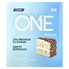One Brands, протеиновые батончики, вкус «Именинный пирог», 12 шт. по 60 г (2,12 унции) каждый